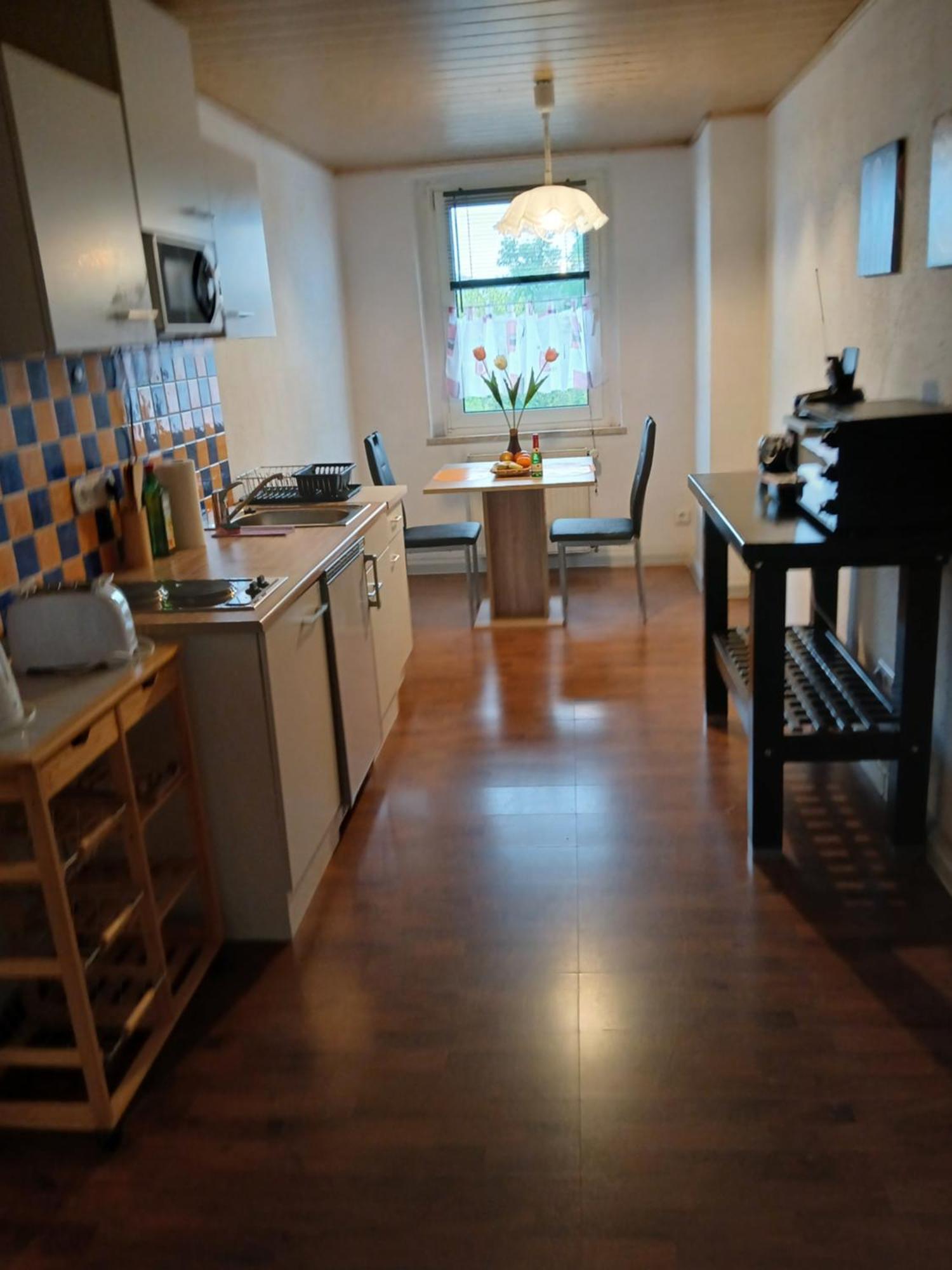Kleine Wohnung Fuer Monteure Und Dienstreisen Zwickau Ngoại thất bức ảnh